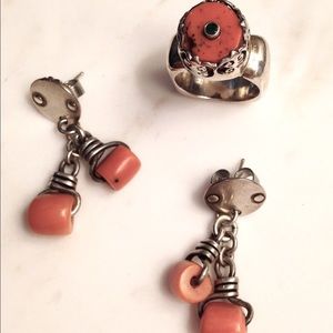 Coral, emerald, sterling women’s ring, size 6.5